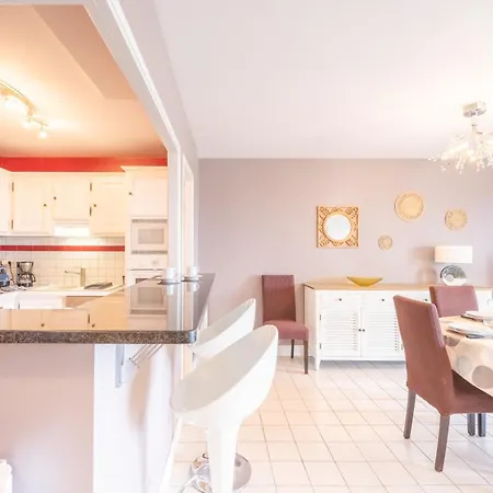 La Rochelle En Famille - 5 Personnes Apartment *