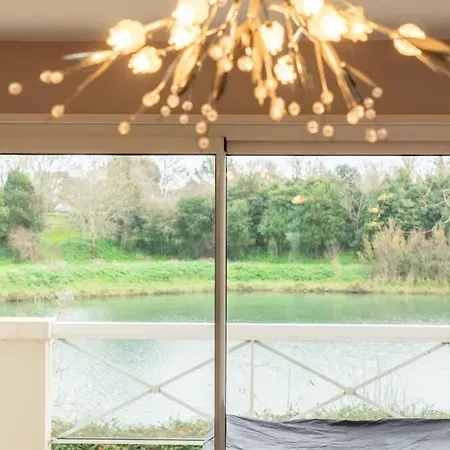 Appartement En Famille - 5 Personnes La Rochelle (Charente-Maritime)