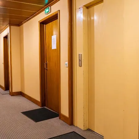 En Famille - 5 Personnes *