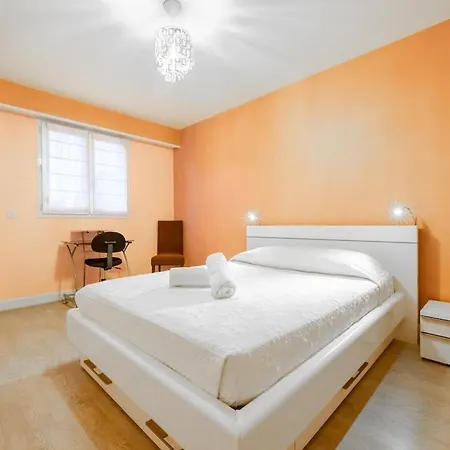 En Famille - 5 Personnes Appartement *