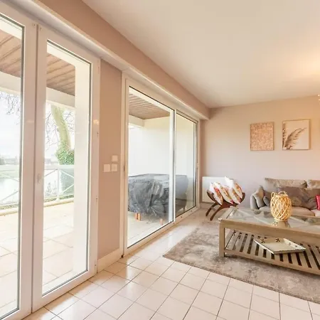 Appartement En Famille - 5 Personnes La Rochelle (Charente-Maritime)